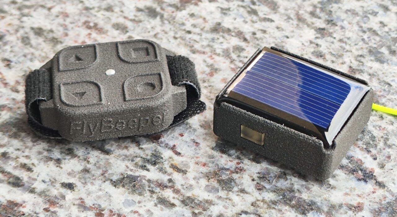 FlyBeeper Sun Vario — first prototype with solar panel on the cockpit