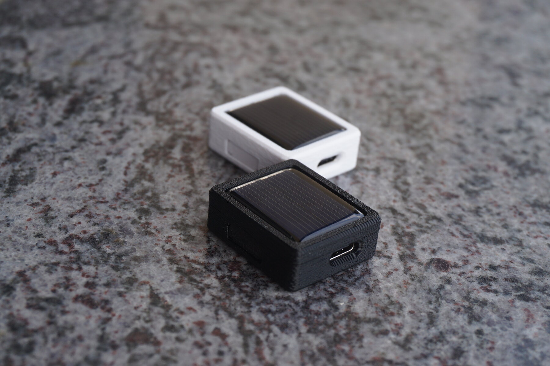 SunVario — first printed batch, black and white bodies